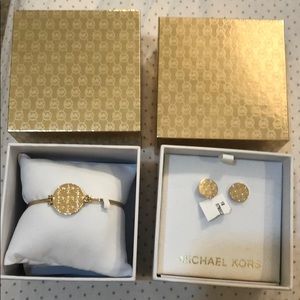 MK Matching earring and bracelet set